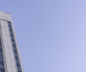 Myt� prosklen� fas�dy